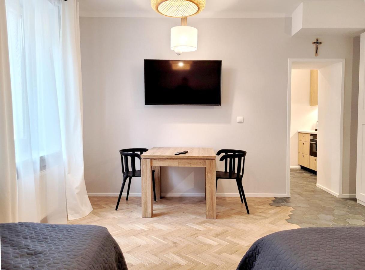 Kana - Stylish Apartment In Krakow Pomorska - Close, Wifi, Smart Tv Cracovia Exterior foto