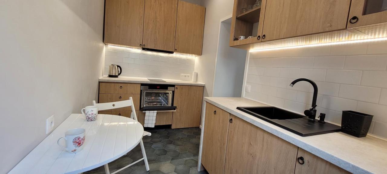 Kana - Stylish Apartment In Krakow Pomorska - Close, Wifi, Smart Tv Cracovia Exterior foto